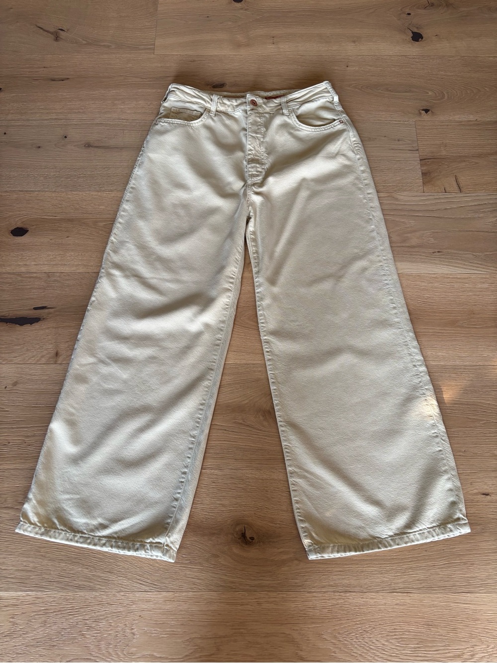 Anthropologie PILCRO The Annie Cream Jeans,Wide Leg, Petite Runs Small,Fall 30P
